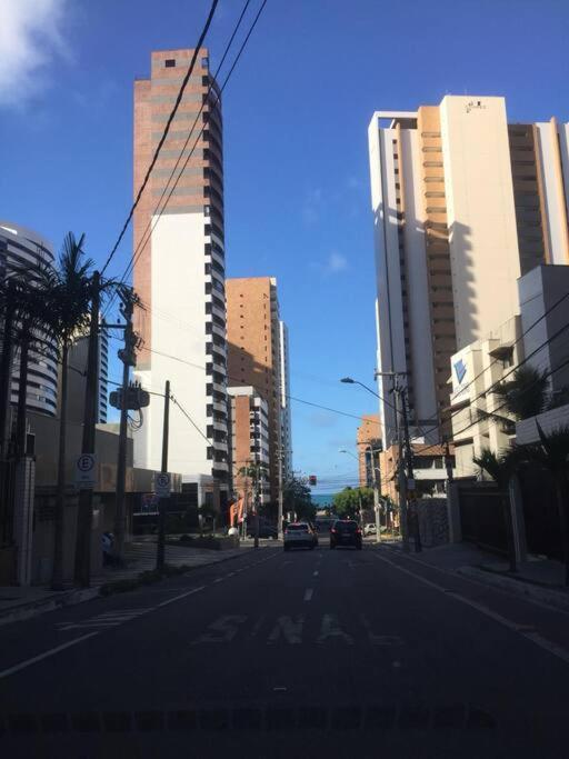 Apto Proximo A Beira Mar * Fortaleza (Ceara)